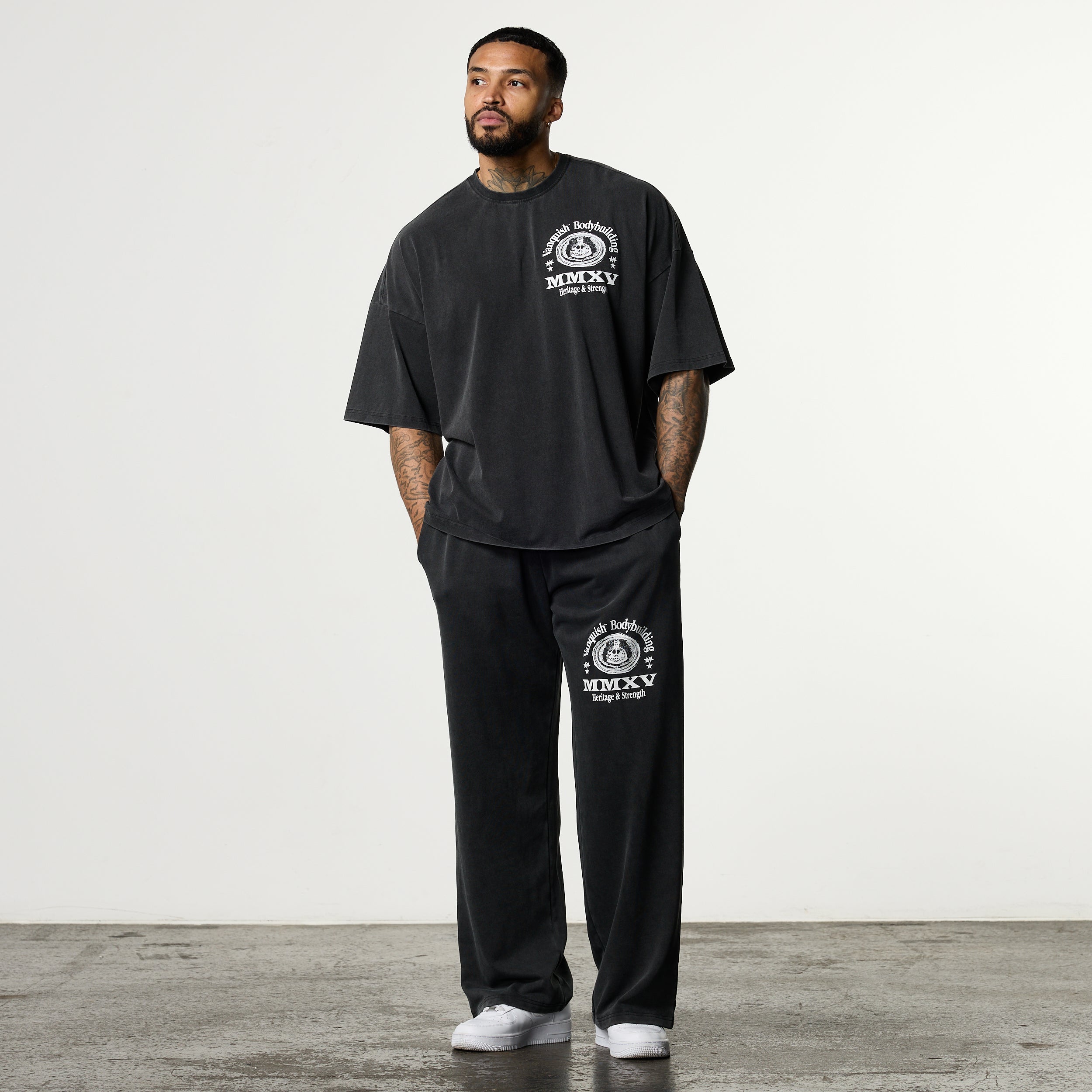 HERITAGE AND STRENGTH BLACK BOXY OVERSIZED T SHIRT