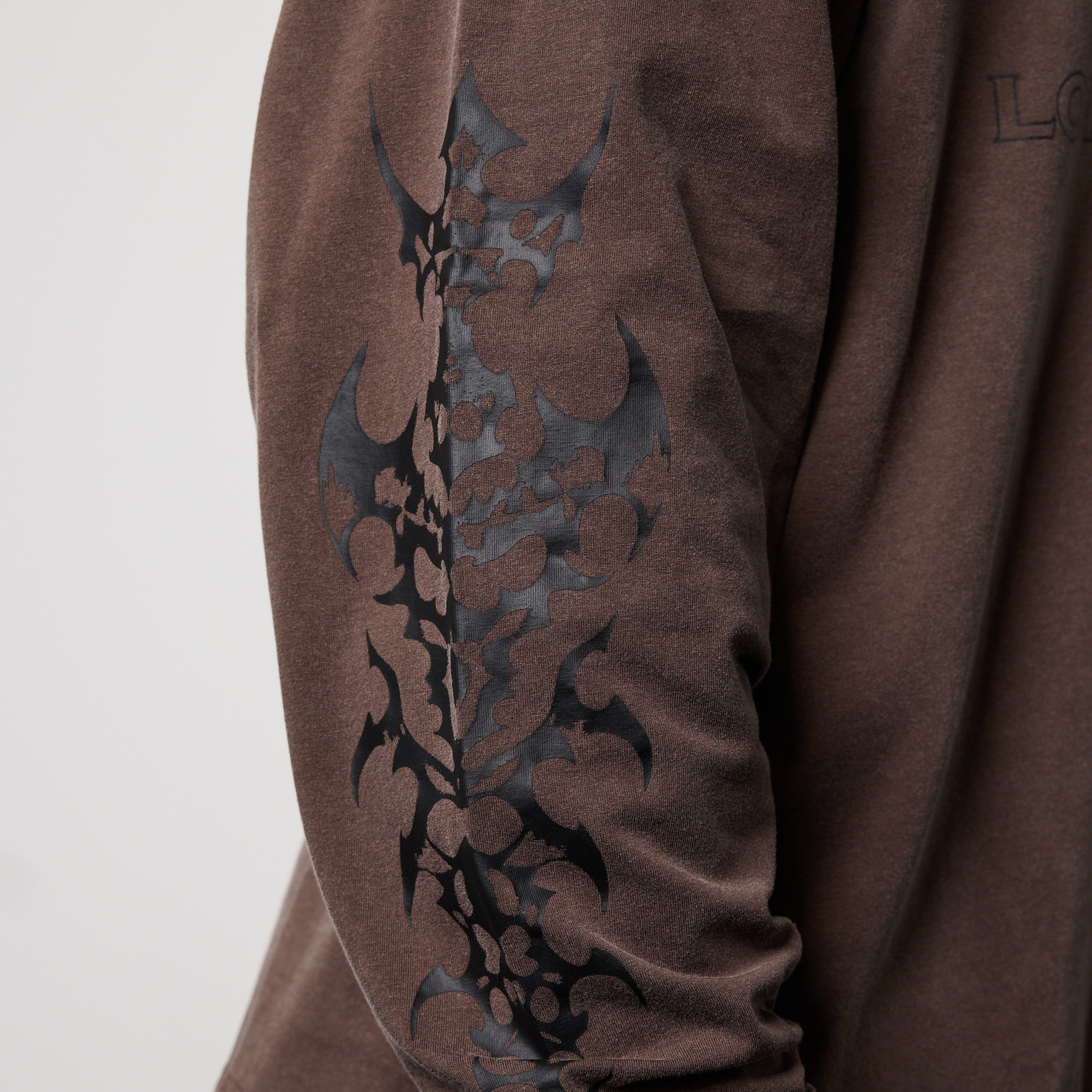 BLACK FORGE WASHED BROWN OVERSIZED LONG SLEEVE T SHIRT