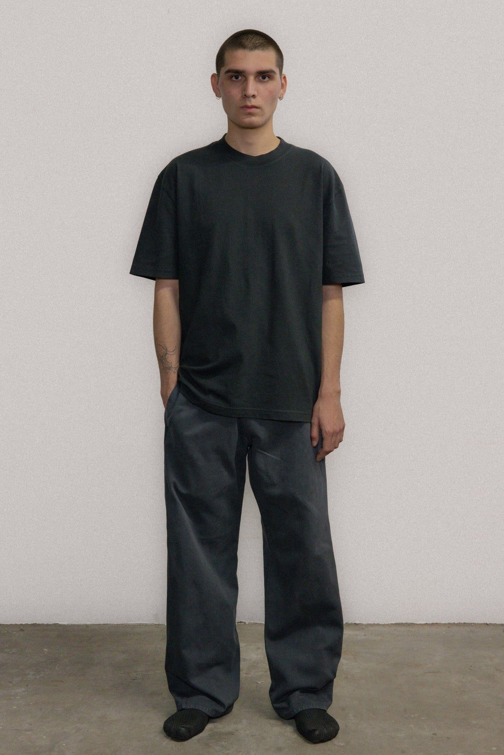 GAP x YZY SHORT SLEEVE T-SHIRT