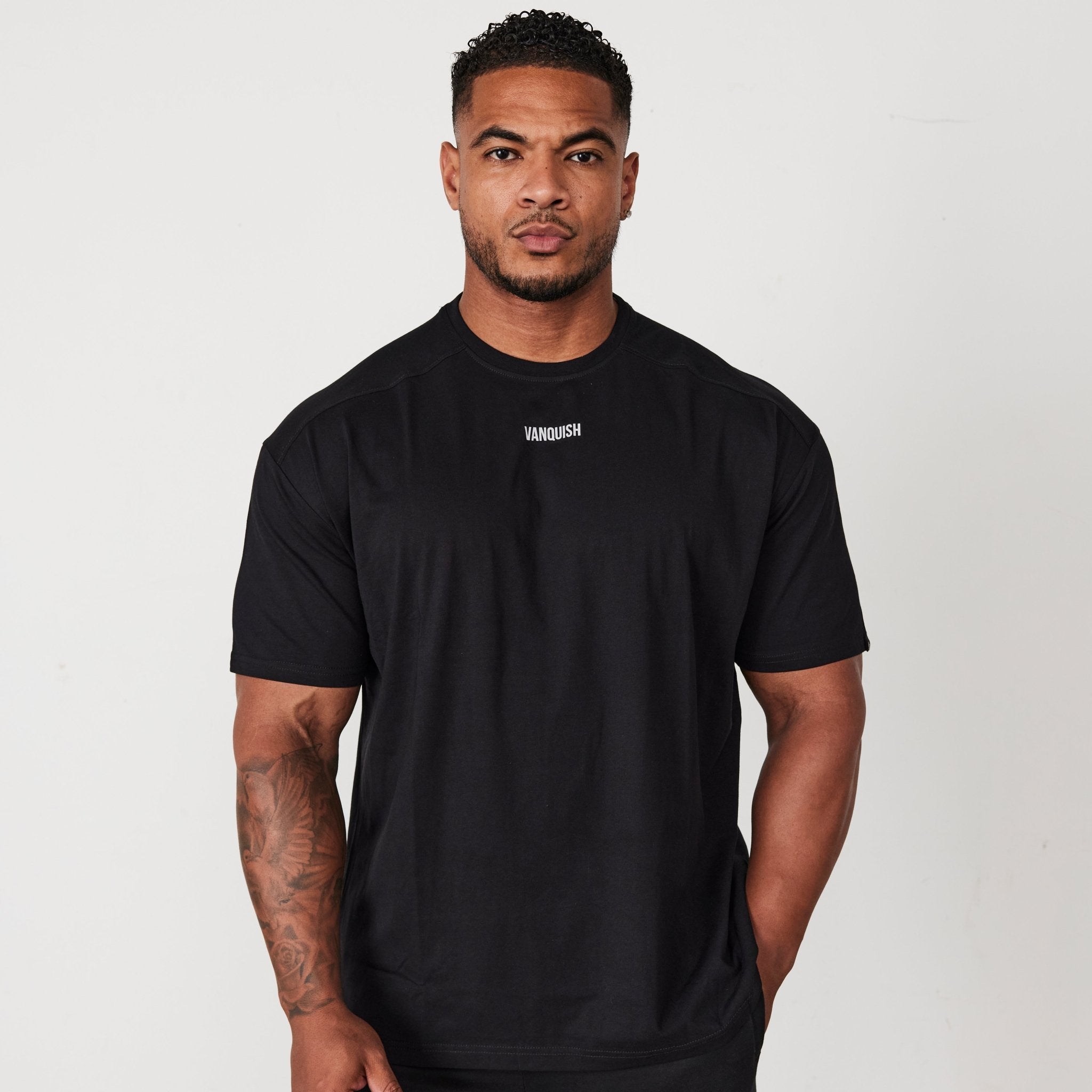 Vanquish Essential Black Oversized T Shirt